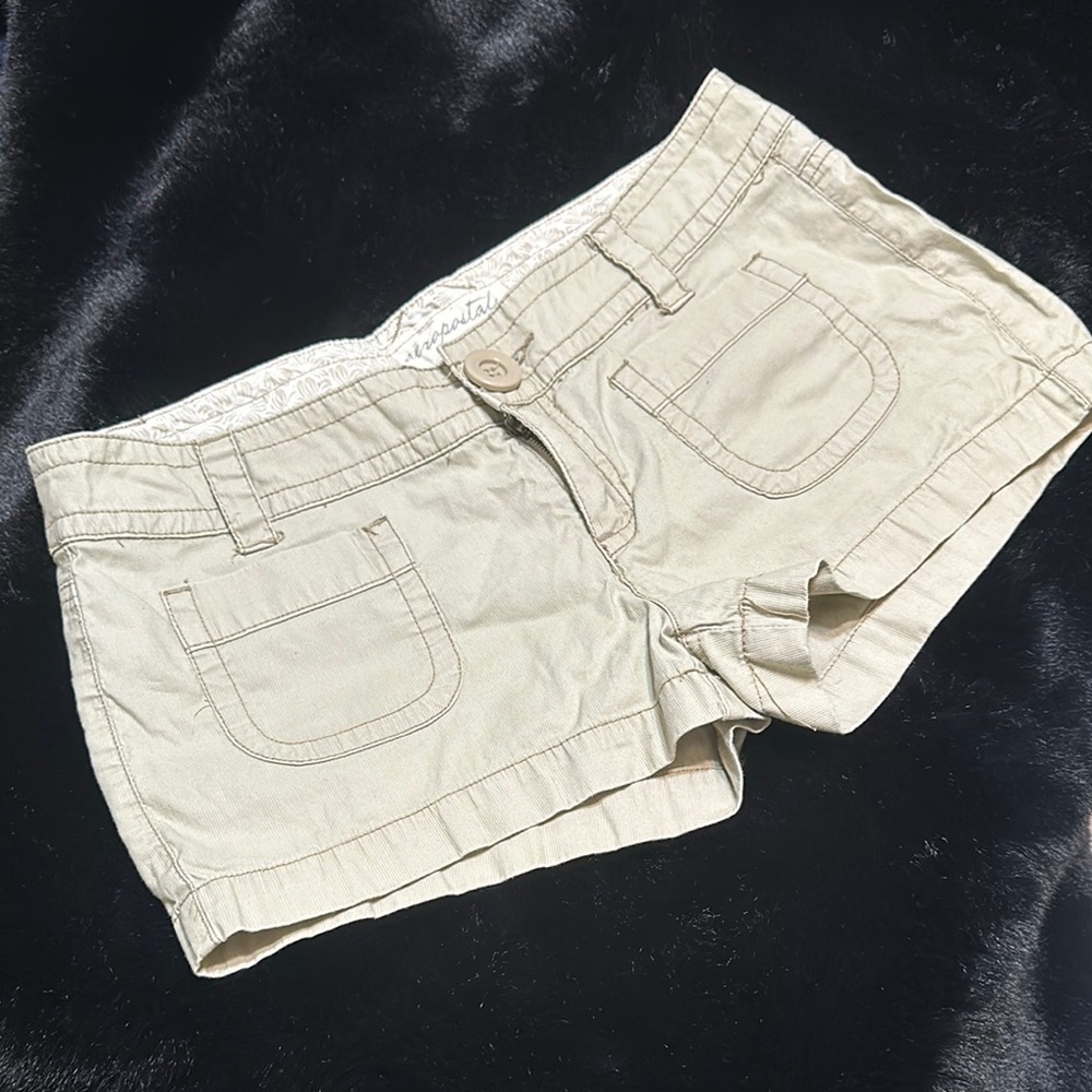 Aeropostale Tan Cargo Shorts Classic Cotton Blend